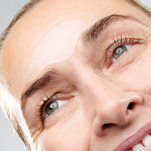 CurrentBody Skin Forehead Microneedling Patch – image 1