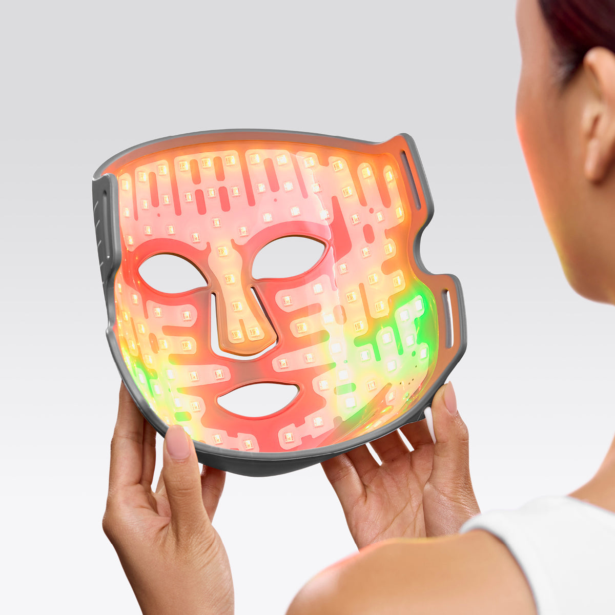 CurrentBody Skin LED Multi-Light Mask & Hair Growth Helmet – image 4