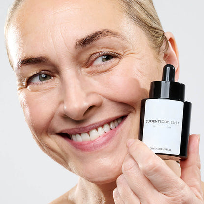 CurrentBody Skin LED Face Mask Series 2 & Green Tea Serum - Special Offer – image 3